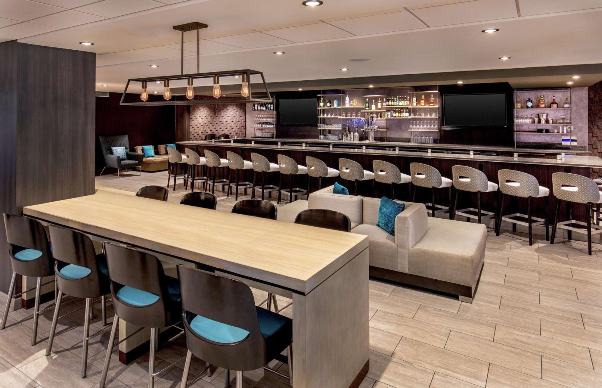 Doubletree By Hilton Columbia Hotel Buitenkant foto